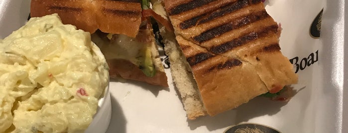 Panini Bread and Grill is one of Lugares favoritos de Dan.