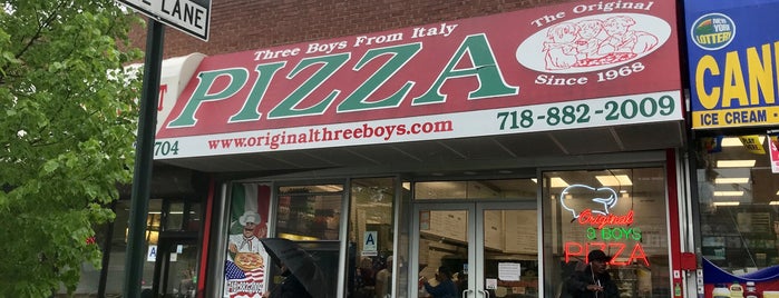Three Boys from Italy Pizzeria is one of Good EATS!!!.