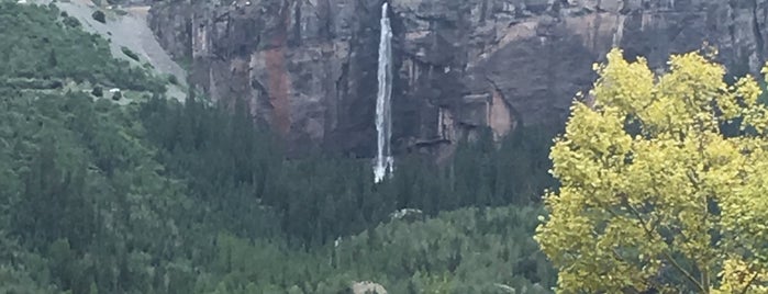 Telluride Mountain Village is one of Katie'nin Beğendiği Mekanlar.