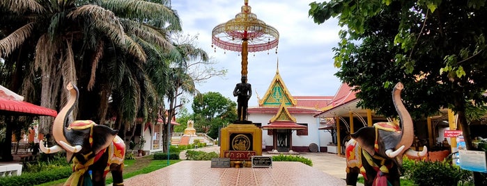 Wat Pak Khlong Makham Thao is one of Tempat yang Disukai Mustafa.