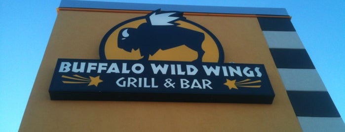 Buffalo Wild Wings is one of Lugares favoritos de Ben.