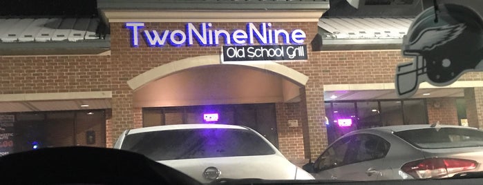 Two Nine Nine Old School Grill is one of Anita 님이 좋아한 장소.