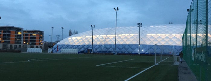Vasas pálya is one of Stadionok.