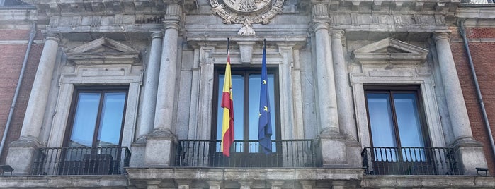 Palacio de Santa Cruz is one of El Madrid de los Austrias.