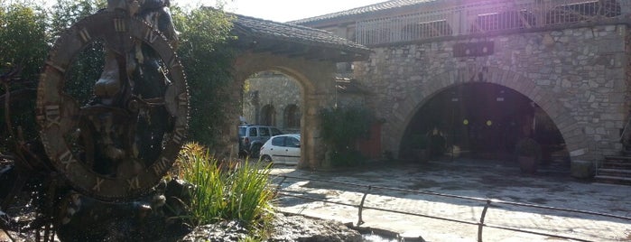 Restaurant Can Traver is one of Luis'in Beğendiği Mekanlar.