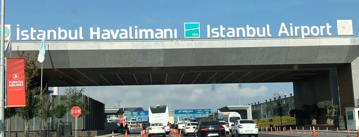 İstanbul Grand Airport Terminal Bv Ofisi is one of Tempat yang Disukai Dr.Gökhan.