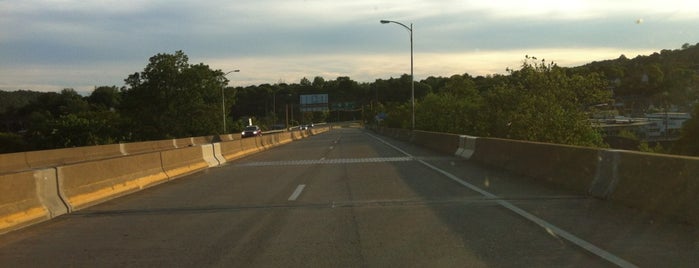 Beaver Rochester Bridge is one of Pittsburgh Traffic.
