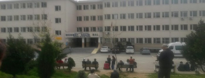 Mehmet Salih Bal Ticaret Meslek Lisesi is one of สถานที่ที่ 🦅 Yasin Barış 🦅 ถูกใจ.