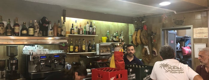 Bar Casi is one of Eat BCN.