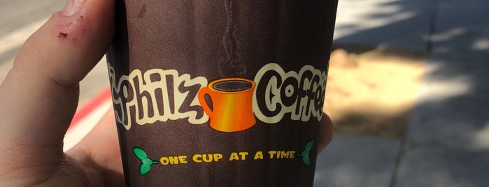 Philz Coffee is one of Locais curtidos por Maya.
