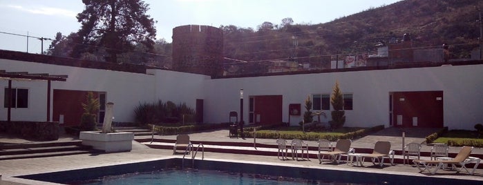 Hotel Matamoros is one of Locais curtidos por Xol.