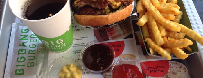 Big Bang Burger is one of Lieux sauvegardés par Hakan.