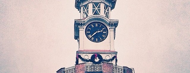 Clock Tower is one of Andy : понравившиеся места.