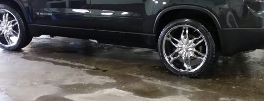 Mister Car Wash is one of สถานที่ที่ Natalya ถูกใจ.