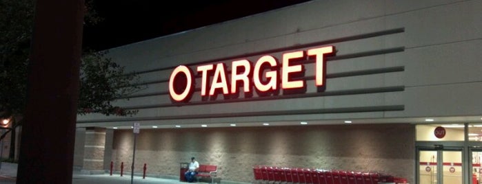 Target is one of Lugares favoritos de Neil.