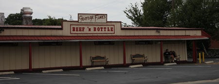 Beef & Bottle Restaurant is one of Charlotte Working List.