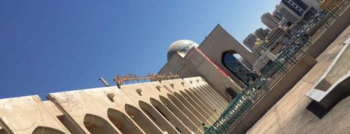 Madinat Zayed Shopping Centre مركز مدينة زايد للتسوق is one of Essential NYU: Abu Dhabi.