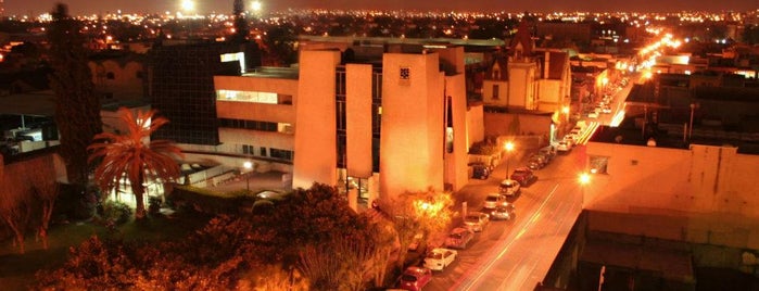 Instituto Potosino de Bellas Artes is one of สถานที่ที่บันทึกไว้ของ Carlos.