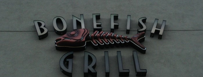 Bonefish Grill is one of Tempat yang Disukai MSZWNY.