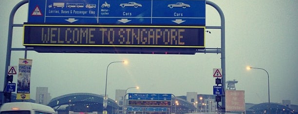 Malaysia - Singapore Border is one of Che’s Liked Places.