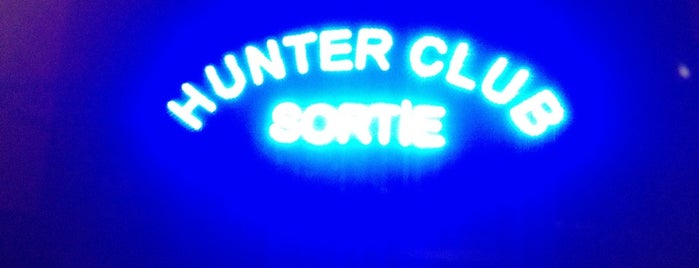 Hunter Club is one of Lugares favoritos de ✨ ✨✨✨.