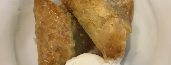 Hacı Erenler Baklava & Pasta is one of Mürsel Murat'ın Beğendiği Mekanlar.