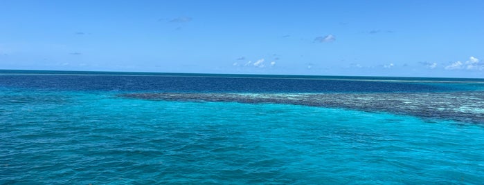 The Great Blue Hole is one of Belize.