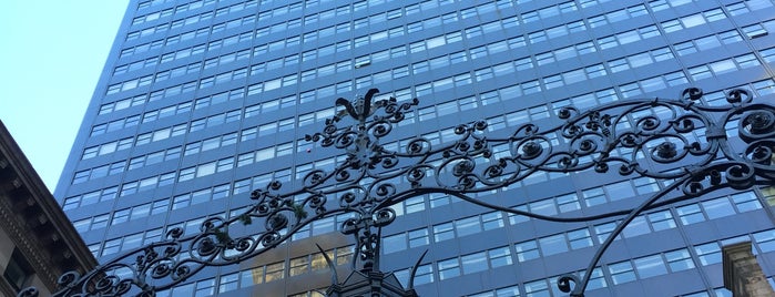 Lotte New York Palace is one of Che’s Liked Places.