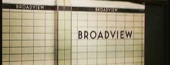 Broadview Subway Station is one of สถานที่ที่ Simon ถูกใจ.