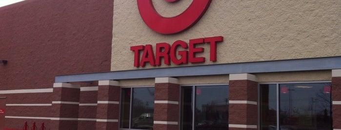 Target is one of Lugares favoritos de Divya.