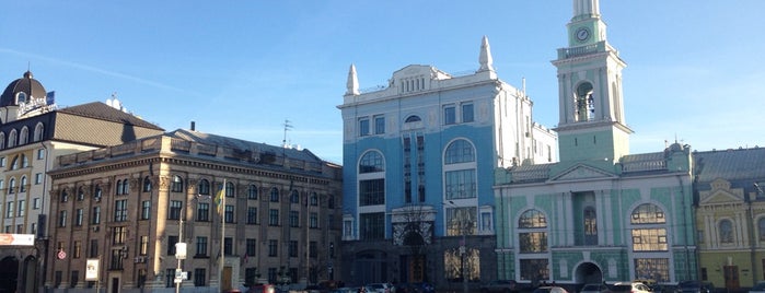 Kontraktova Square is one of Long weekend in Kyiv.