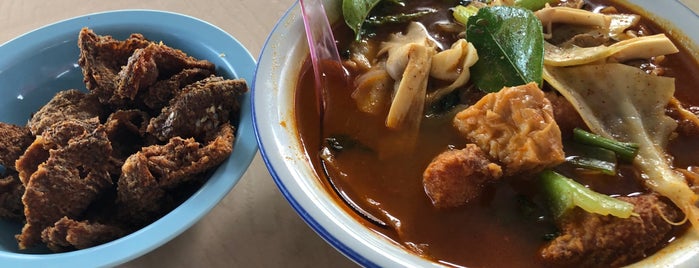 Sungai Tiram U-Long Cafe 过山乌龙茶室 is one of Neu Tea's Penang Trip 槟城 1.