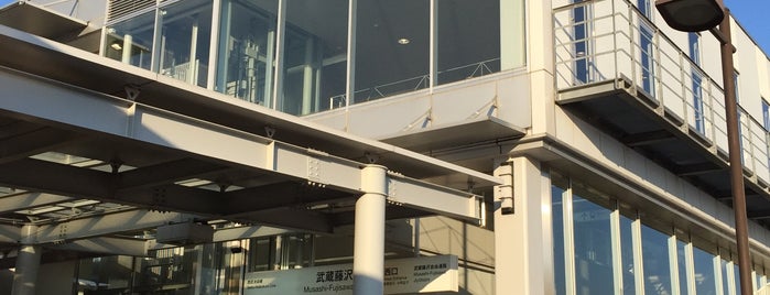 Musashi-Fujisawa Station (SI21) is one of 西武池袋・狭山線-西武有楽町線-副都心線-東急東横線-みなとみらい線.