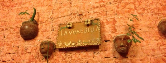 La Vita e Bella is one of Lieux qui ont plu à Quin.