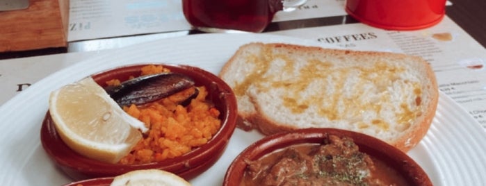 La Cuisine is one of Restaurantes Malaga.