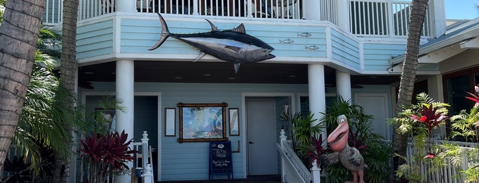 Sailfish Marina Resort Restaurant is one of Jessica’s Liked Places.