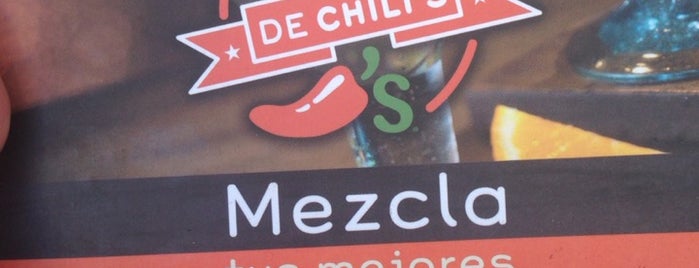 Chili's Grill & Bar is one of Locais curtidos por Sandy.