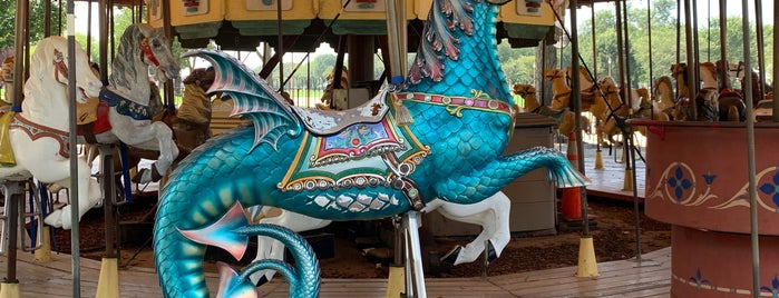 Carousel on the Mall is one of The District with kidlets.