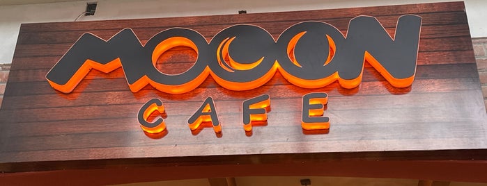 Mooon Cafe is one of Restaurant.