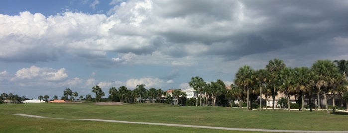 Sandpiper Golf Course is one of Tempat yang Disukai Bev.