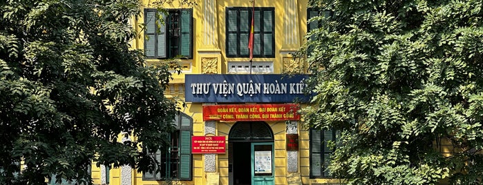 Vườn Hoa Hàng Trống (Hang Trong Park) is one of Vietnam.