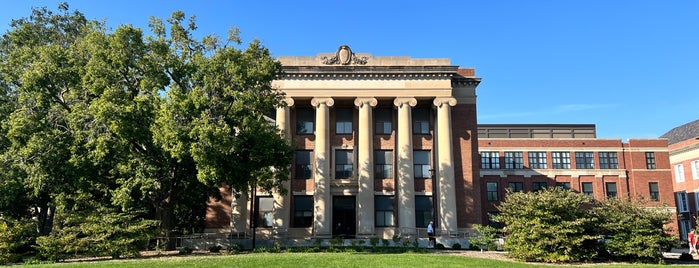 University of Nebraska-Lincoln is one of School.