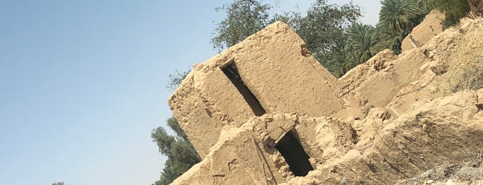 جامع الديرة is one of Locais curtidos por Ahmed.