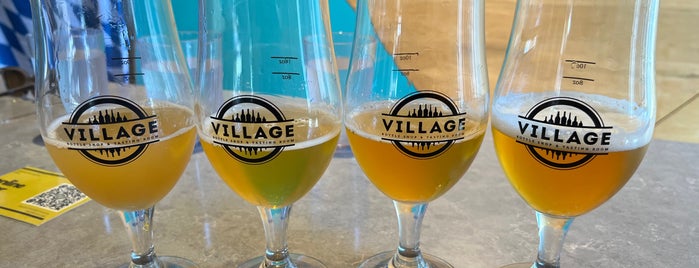 Village Bottle Shop & Tasting Room is one of Jill and Tim Go To Hawaii.