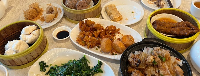 Fortune City Seafood Resturant 百福海鮮酒家 is one of Foodie Love in Vancouver.