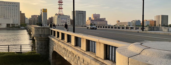 Bandai Bridge is one of Road.
