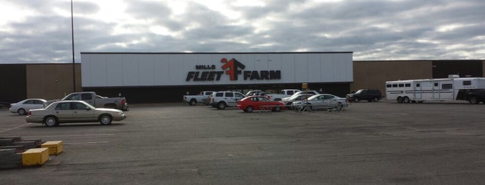 Fleet Farm is one of Kristen’s Liked Places.