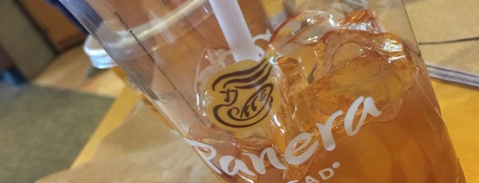 Panera Bread is one of The 9 Best Places for Seafood Soup in Fayetteville.
