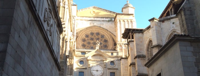 Alcázar de Toledo is one of Pending Toletum.