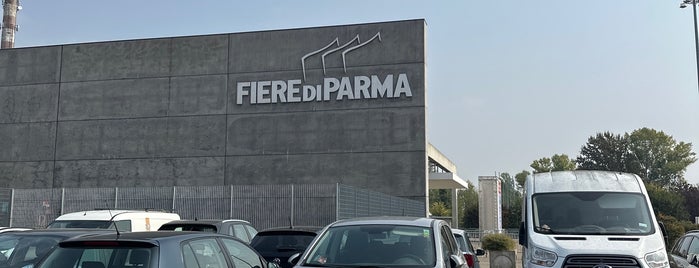 Fiere di Parma is one of Locais curtidos por Maui.